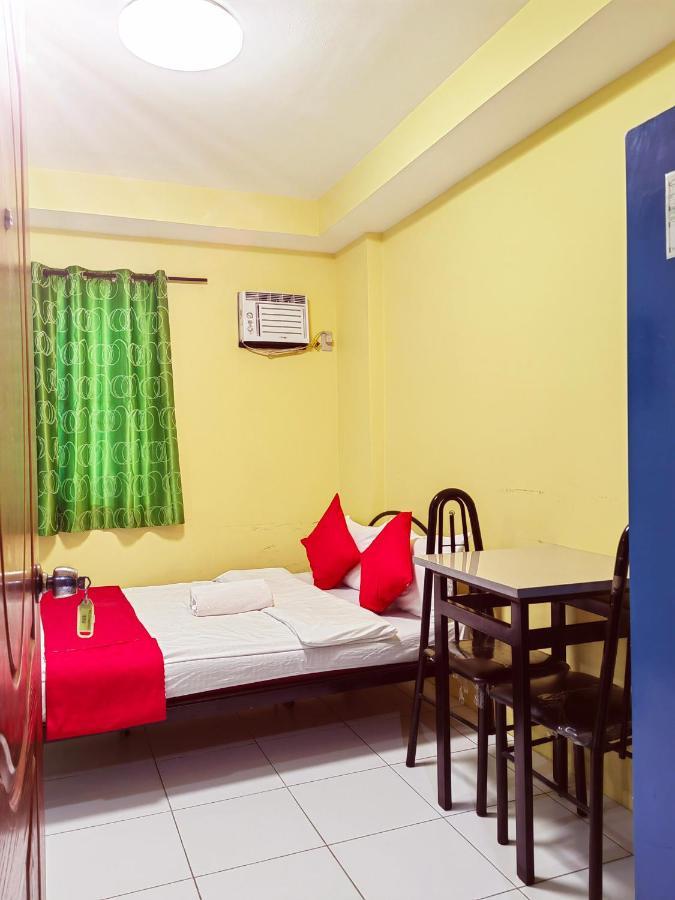 Yellowpad Hotel Davao City Eksteriør billede